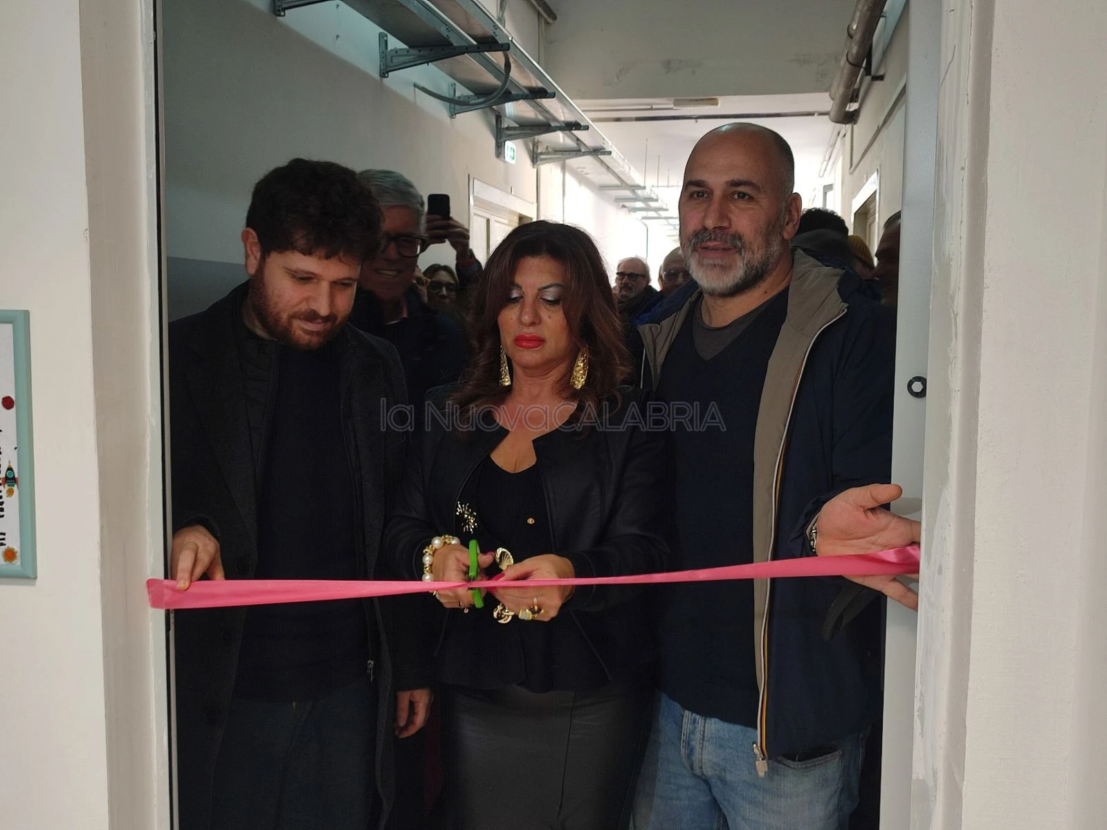 Catanzaro, inaugurata la nuova biblioteca dell'Ipsia Ferraris intitolata alla professoressa Sia