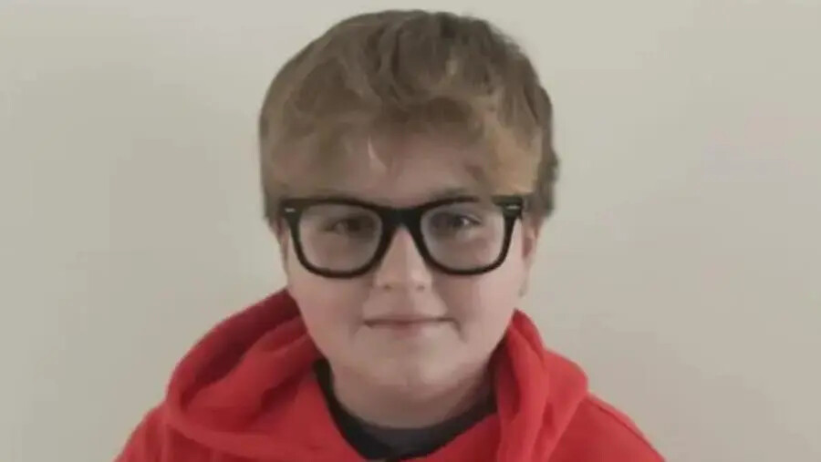 images Uno studente della scuola secondaria di primo grado del quartiere Siano tra le eccellenze dei giochi d'autunno