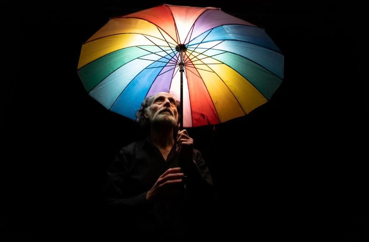 “Di tutti i colori”: musica, storie e teatro per il gran finale a Catanzaro degli “Eventini” di NON APS