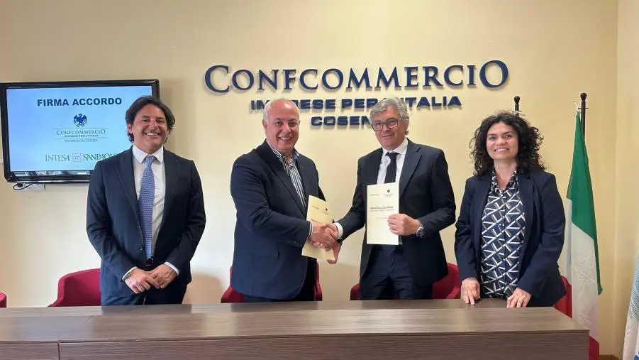 images Confcommercio Cosenza e Intesa Sanpaolo: 120 milioni di euro per sostenere la crescita delle imprese calabresi