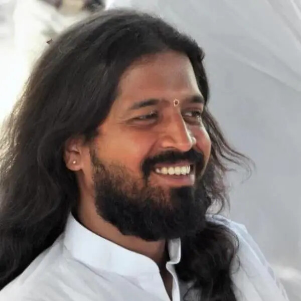 images Domani a Catanzaro il monaco Swami Jaataveda per puntare all'arte del vivere bene 