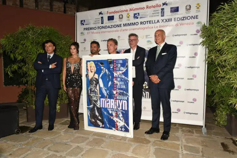 images Premio Fondazione Mimmo Rotella
al film IDDU di Fabio Grassadonia e Antonio Piazza