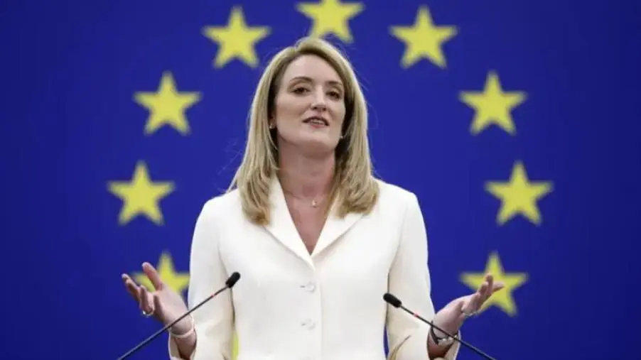 images La presidente del Parlamento europeo Roberta Metsola in visita a Badolato: il grazie per l’ospitalità ricevuta