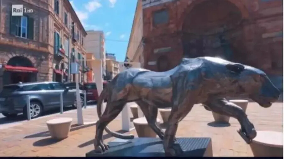 images Capodanno Rai a Reggio Calabria, tra i protagonisti anche le opere dell’artista Nuccio Loreti