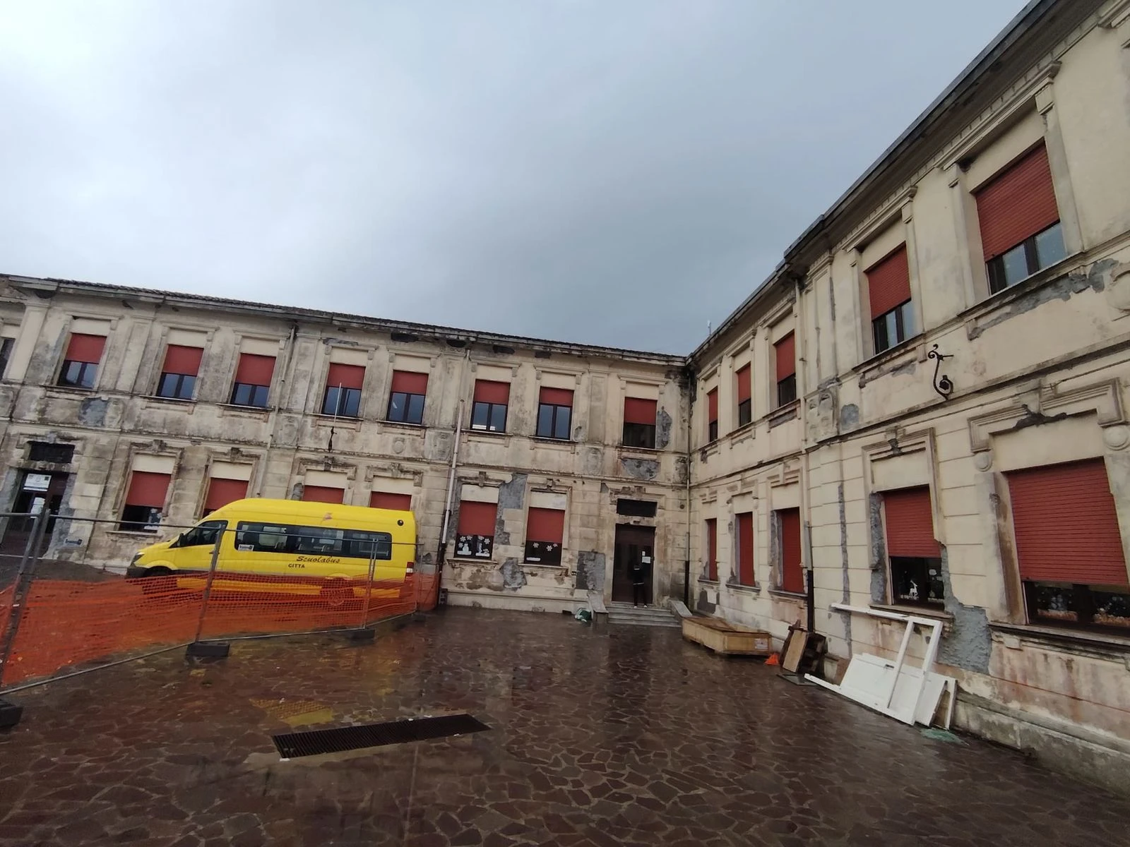 Squillace ottiene fondi per oltre 760mila euro&nbsp;per l’ammodernamento della&nbsp;scuola dell’infanzia e primaria 