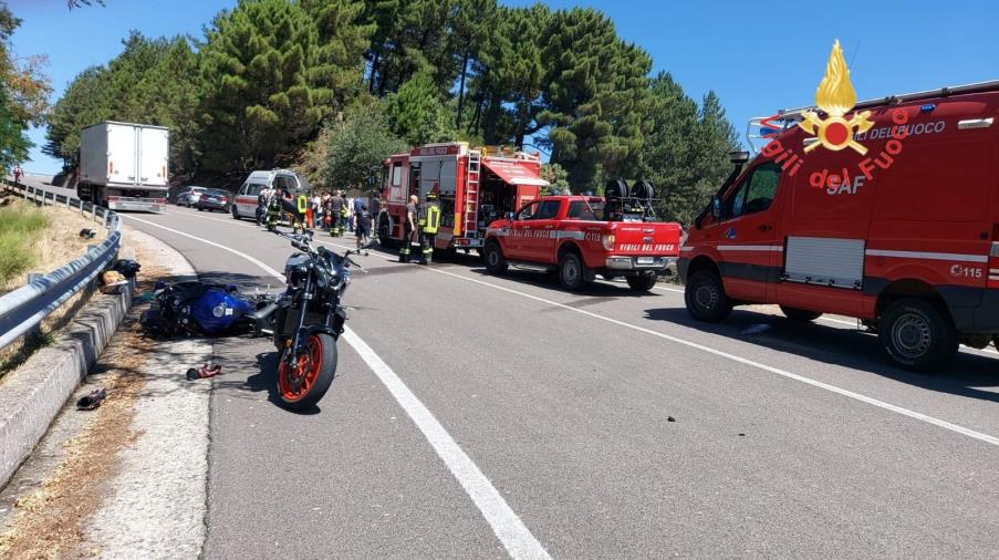 images Pentone, grave incidente stradale: trasporto in elisoccorso per un motociclista