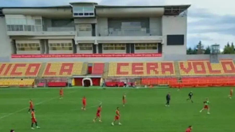 images Italia - Francia Under 19: disposta la chiusura anticipata del cimitero di via Paglia
