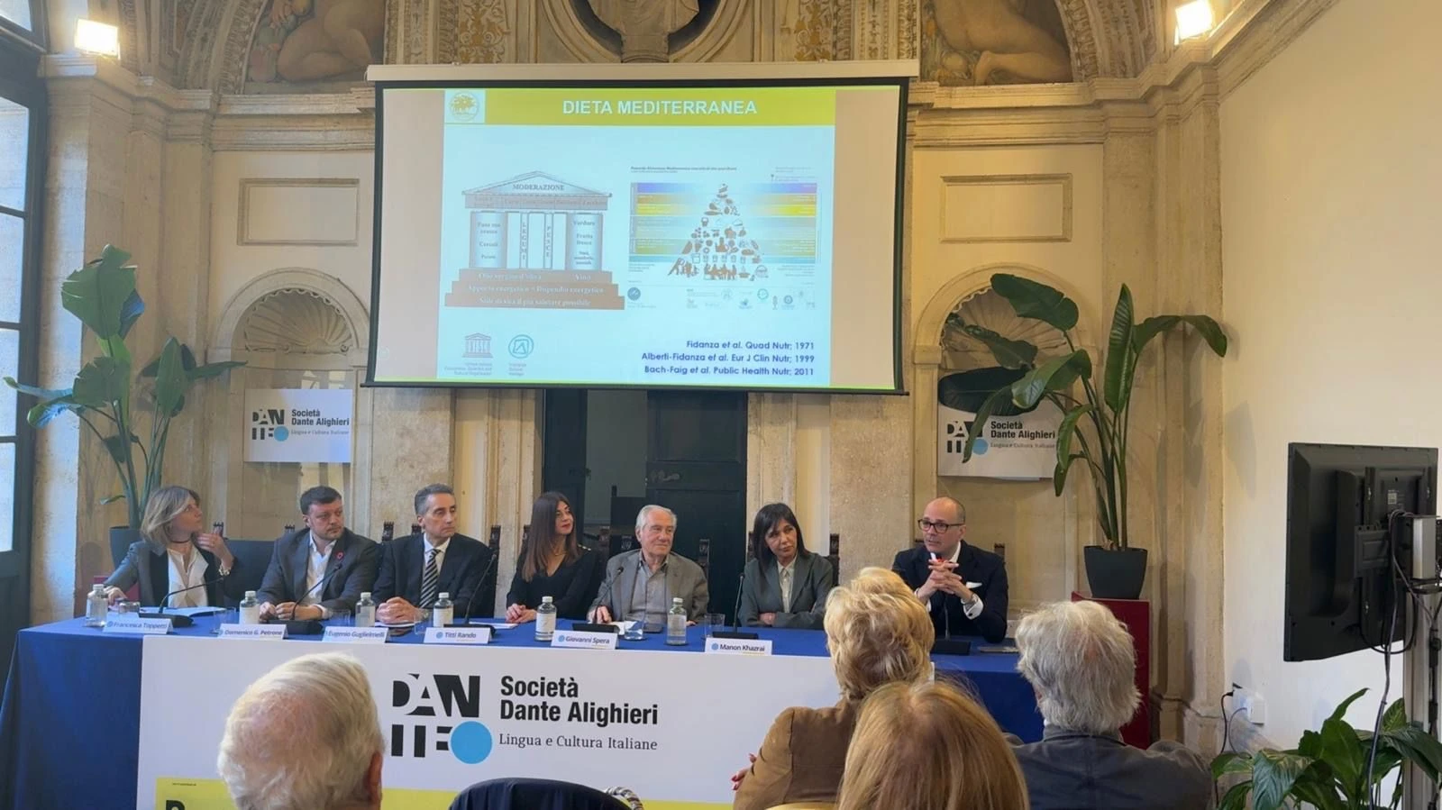 “Dieta Mediterranea modello di salute”, a Roma l’incontro della Società Dante Alighieri e del Comitato di Tropea 