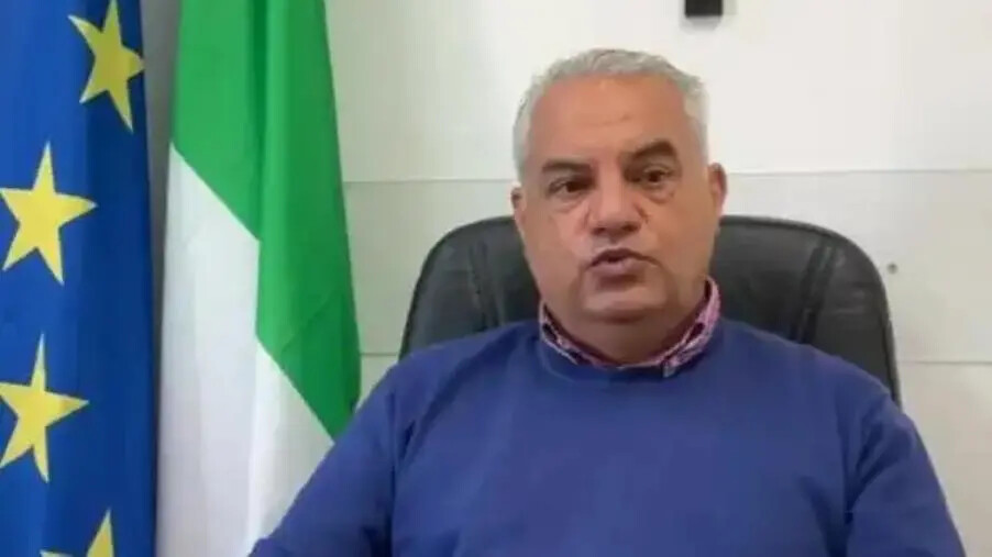 images Causa sindaco-consigliere Santa Caterina, Severino: "Dialogo e responsabilità prevalgano sulle polemiche"