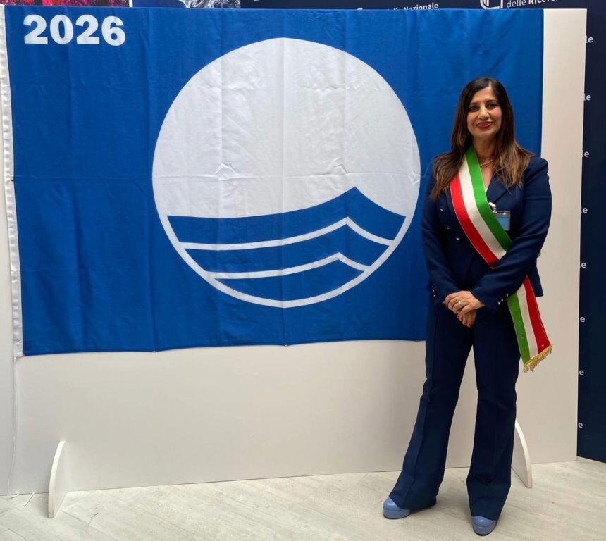 images Catanzaro con la spiaggia di Giovino è Bandiera Blu per il quarto anno consecutivo 