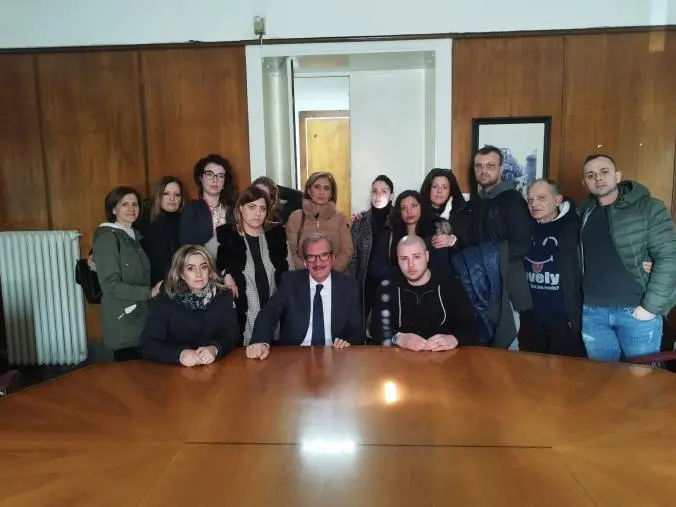 images Vibo Valentia, Il sindaco Romeo accoglie  i precari dell’Asp: “Questo territorio ha bisogno di crescere”