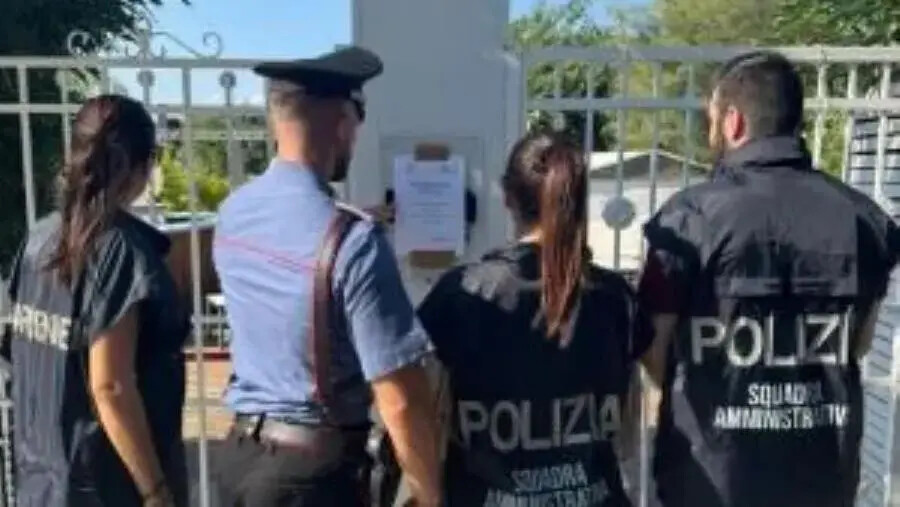 images Somministrava alcol a minori: sospesa per 10 giorni l’attività di un locale di Soverato