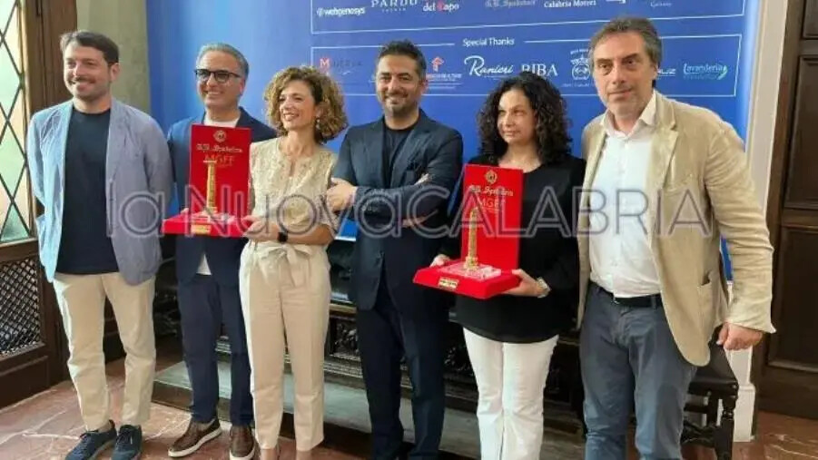 Catanzaro, presentata la XXI edizione del Magna Graecia Film Festival (IL PROGRAMMA)
images Catanzaro, presentata la XXI edizione del Magna Graecia Film Festival (IL PROGRAMMA)