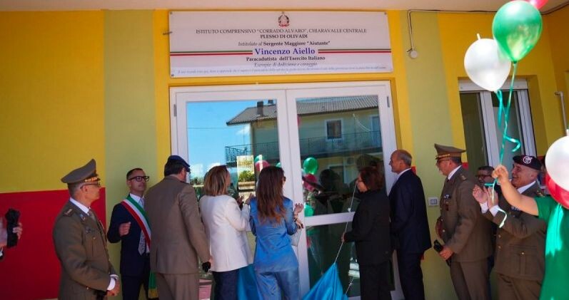 images Olivadi intitola la scuola dell’Istituto “Corrado Alvaro” al sergente maggiore Vincenzo Aiello