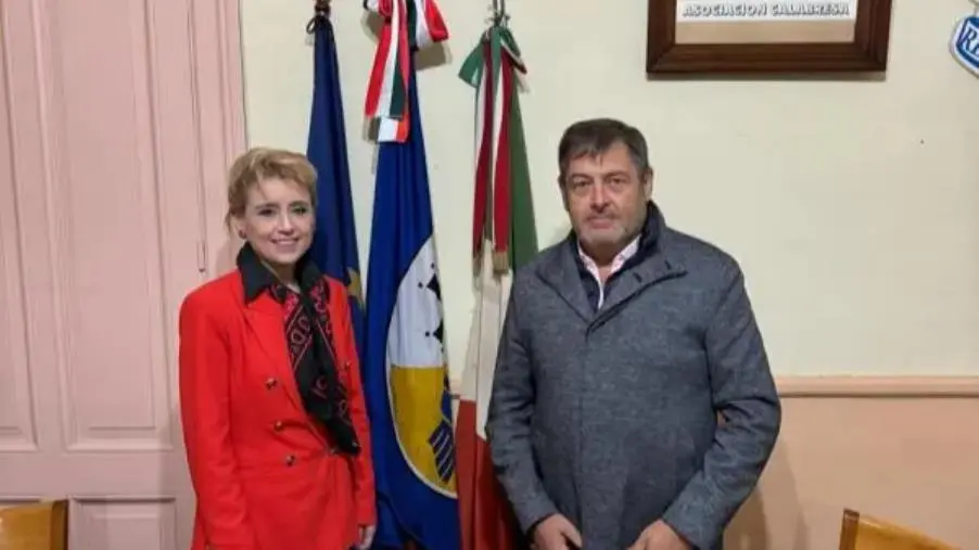 I calabresi Karina Guiliano e Augusto Pablo Mamone insigniti Cavalieri dell’Ordine della Stella d’Italia  images I calabresi Karina Guiliano e Augusto Pablo Mamone insigniti Cavalieri dell’Ordine della Stella d’Italia