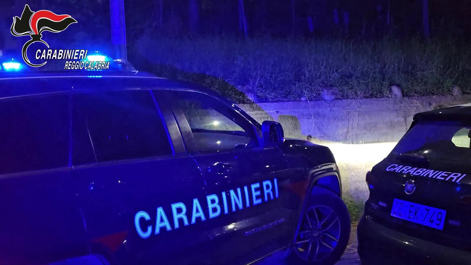 Campo Calabro, aggredisce la convivente incinta colpendola con una cinghia: arrestato 