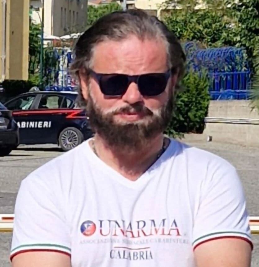 images Bimbo autistico solo in strada all'alba, i carabinieri di Rende evitano una tragedia: il plauso di Unarma