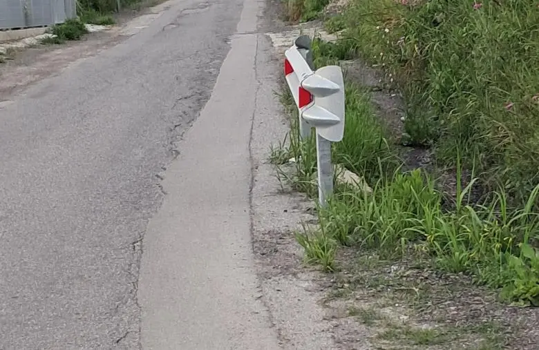 images Via Curtatone, Alleanza per Catanzaro: "Non sanno installare nemmeno un guard rail"
