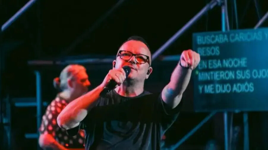 Successo per Gigi D’Alessio al Roccella Summer festival (Fotogallery) images Successo per Gigi D’Alessio al Roccella Summer festival (Fotogallery)