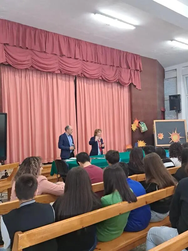 Botricello, 'Semi di legalità' con 70 alunni images Botricello, 'Semi di legalità' con 70 alunni