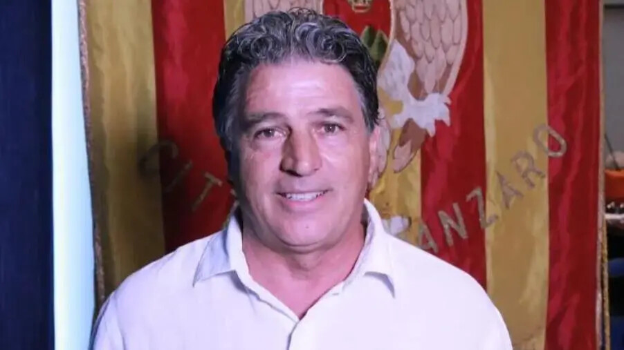 Comune di Catanzaro, Giovanni Costa lascia la Lega e rientra nel gruppo ‘Prima l’Italia' images Comune di Catanzaro, Giovanni Costa lascia la Lega e rientra nel gruppo ‘Prima l’Italia'