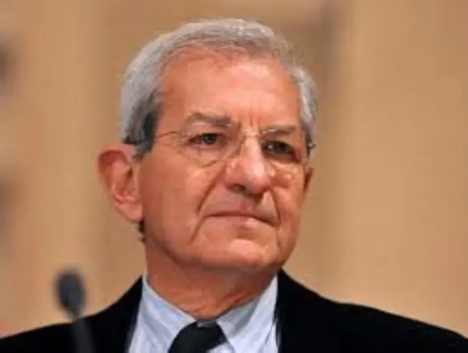 Umg: lunedì seminario dell’ex presidente della Camera, Luciano Violante  images Umg: lunedì seminario dell’ex presidente della Camera, Luciano Violante