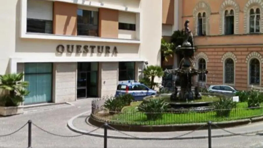 images Fontana Questura a Catanzaro, FSP a Italia Nostra: "Replica sproporzionata e tendenziosa"