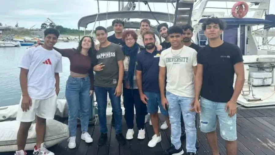 Mare Nostrum: un progetto per rieducare i migranti alla bellezza del mare images Mare Nostrum: un progetto per rieducare i migranti alla bellezza del mare