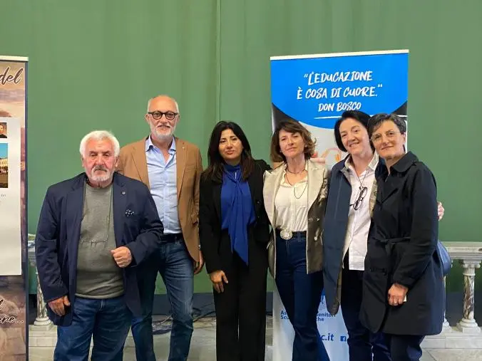 Soverato, successo per la conferenza “Liceo Classico Salesiano: radici antiche per il futuro” images Soverato, successo per la conferenza “Liceo Classico Salesiano: radici antiche per il futuro”