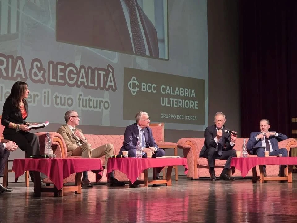 Educazione finanziaria e legalità, investire sui giovani per il futuro della Calabria
