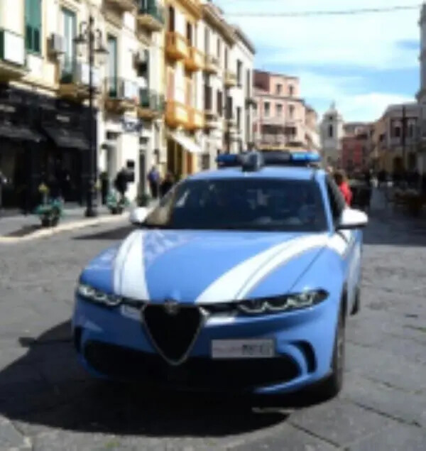 images Ruba cavi e tubi di rame in un cantiere, un arresto a Crotone