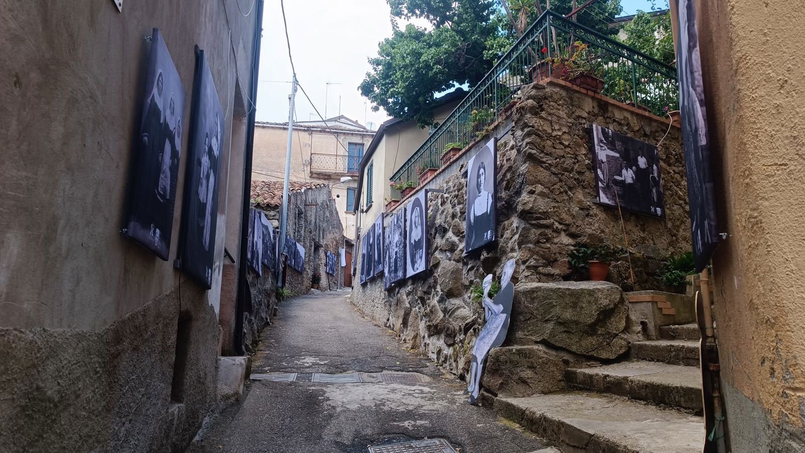 "Memorie in Cammino": a Gasperina la storia diventa un museo a cielo aperto images "Memorie in Cammino": a Gasperina la storia diventa un museo a cielo aperto