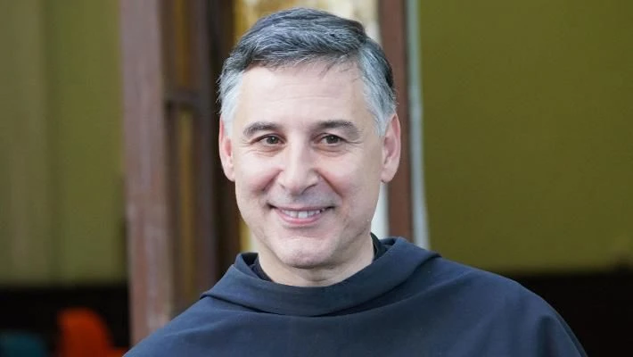 Calabria in Sviluppo, a Padre Enzo Fortunato il premio "Stelle sviluppo del Sud 2026"