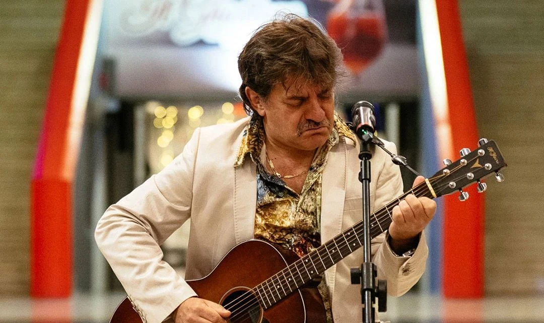 Catanzaro, il 24 settembre Peppe Voltarelli in concerto alla biblioteca "De Nobili"
