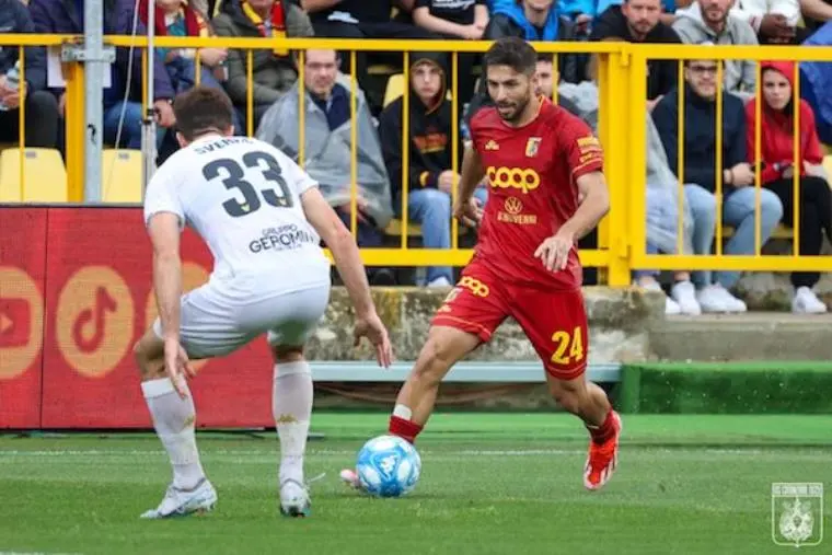 Serie BKT, Ternana e Catanzaro in campo alle 15: le formazioni ufficiali images Serie BKT, Ternana e Catanzaro in campo alle 15: le formazioni ufficiali