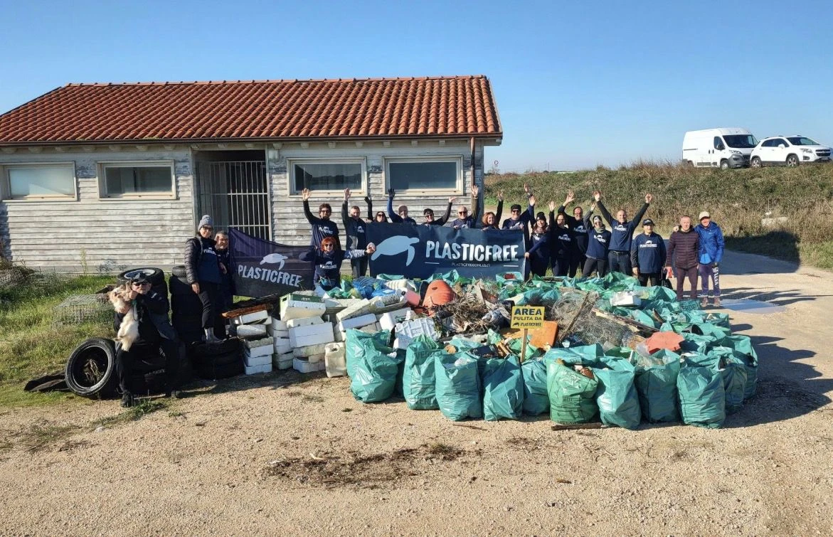 Calabria, nel 2025, oltre 31 tonnellate di plastica e rifiuti rimossi e 7 Comuni Plastic Free