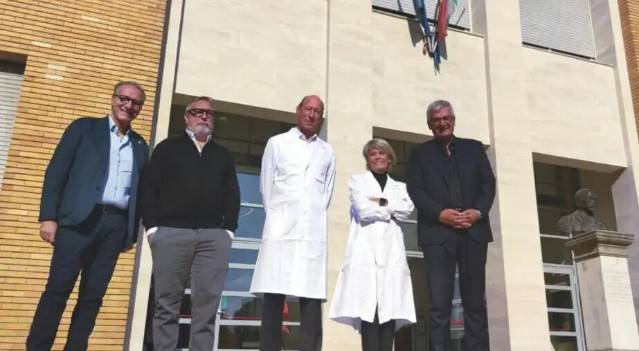images L'Unical e l'ospedale di Cosenza accolgono due eccellenze internazionali della Chirurgia toracica
