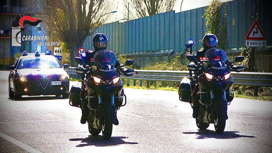 Mileto, continue violazioni agli obblighi: sorvegliato speciale finisce ai domiciliari images Mileto, continue violazioni agli obblighi: sorvegliato speciale finisce ai domiciliari