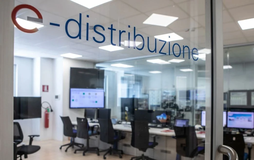 Blackout a Catanzaro, E-Distribuzione respinge le critiche: “Gestite tutte le segnalazioni”