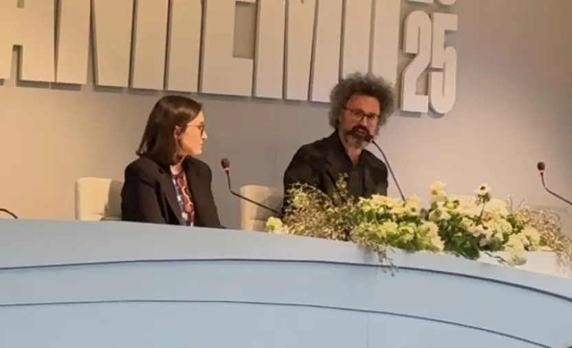 Sanremo, Cristicchi: "Calabria sempre nel cuore. Mi emoziono a cantare per mia madre davanti l’Italia” images Sanremo, Cristicchi: "Calabria sempre nel cuore. Mi emoziono a cantare per mia madre davanti l’Italia”