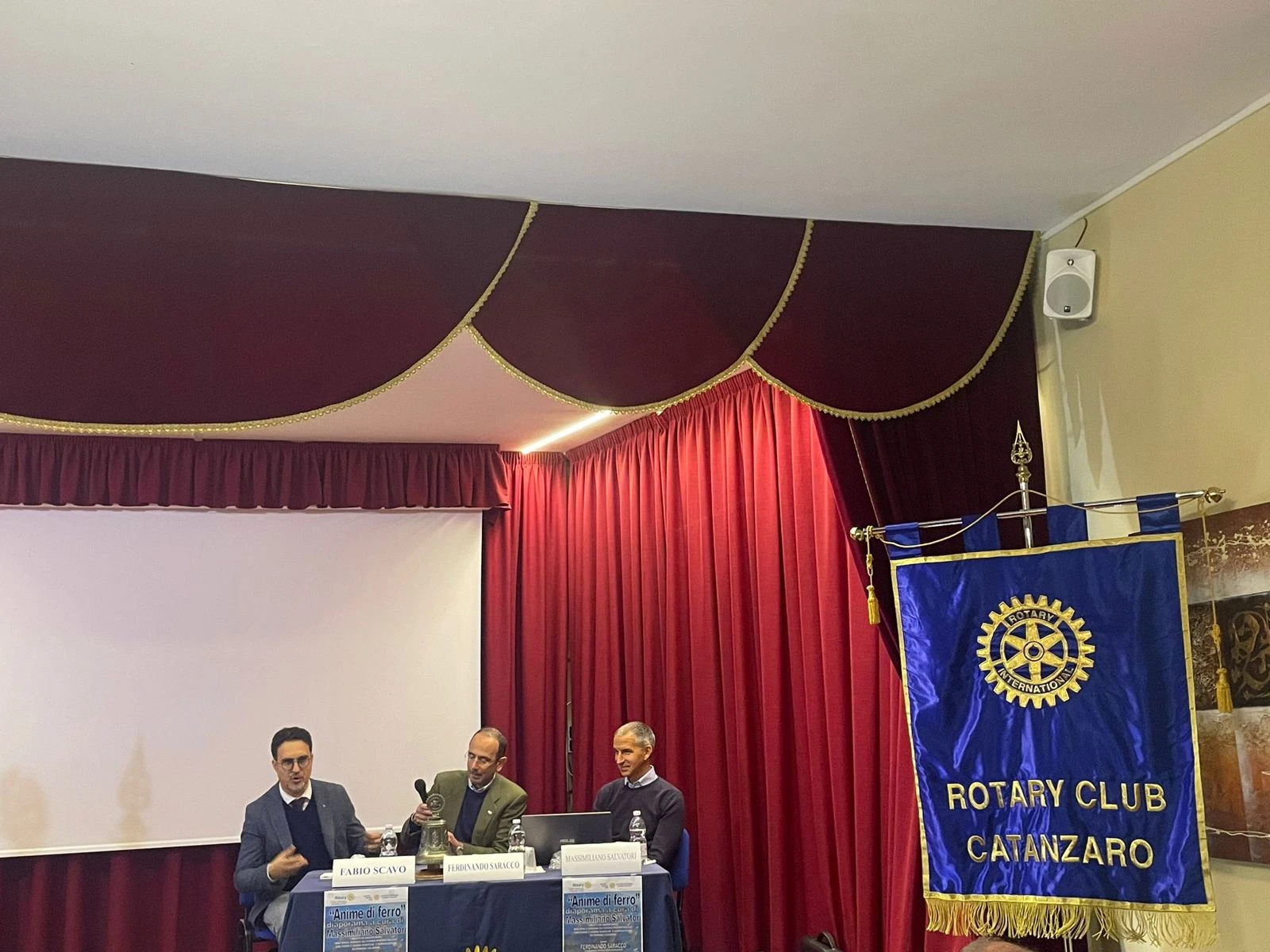 Il mare racconta la sua memoria sommersa: il Rotary Club presenta “Anime di ferro” 