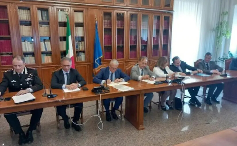 Aggressione agli operatori sanitari, siglata l'intesa per la sicurezza tra Prefettura e Ospedali del Catanzarese images Aggressione agli operatori sanitari, siglata l'intesa per la sicurezza tra Prefettura e Ospedali del Catanzarese