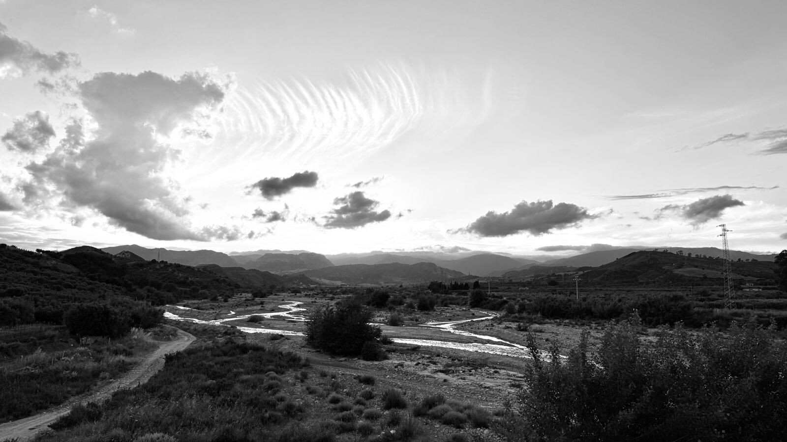 Catanzaro “Geografie possibili-Suoni nel silenzio”: al San Giovanni Piccari racconta la Calabria images Catanzaro “Geografie possibili-Suoni nel silenzio”: al San Giovanni Piccari racconta la Calabria
