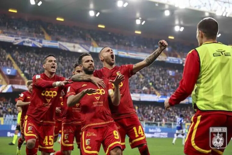 Le Aquile trascinate da un capitano in gran forma puntano le Rondinelle images Le Aquile trascinate da un capitano in gran forma puntano le Rondinelle