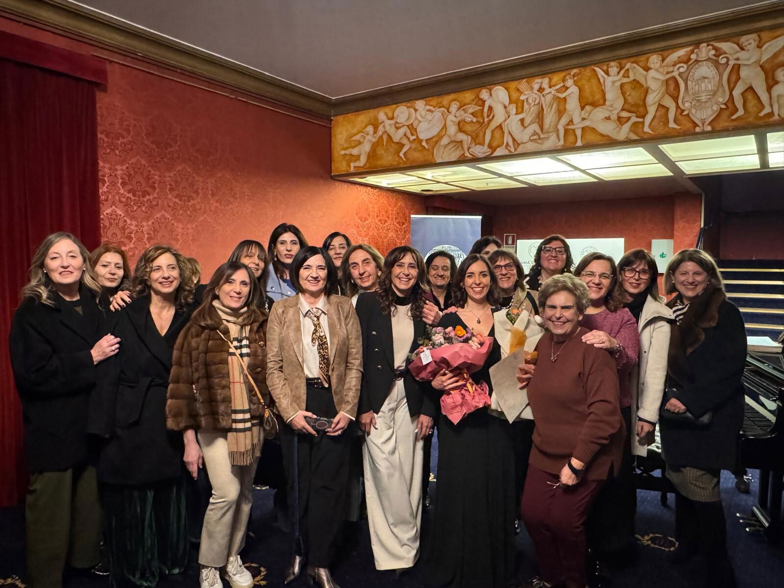 images Successo a Lamezia per il concerto della pianista Ilaria Sica: il Soroptimist celebra il talento e l’eccellenza femminile