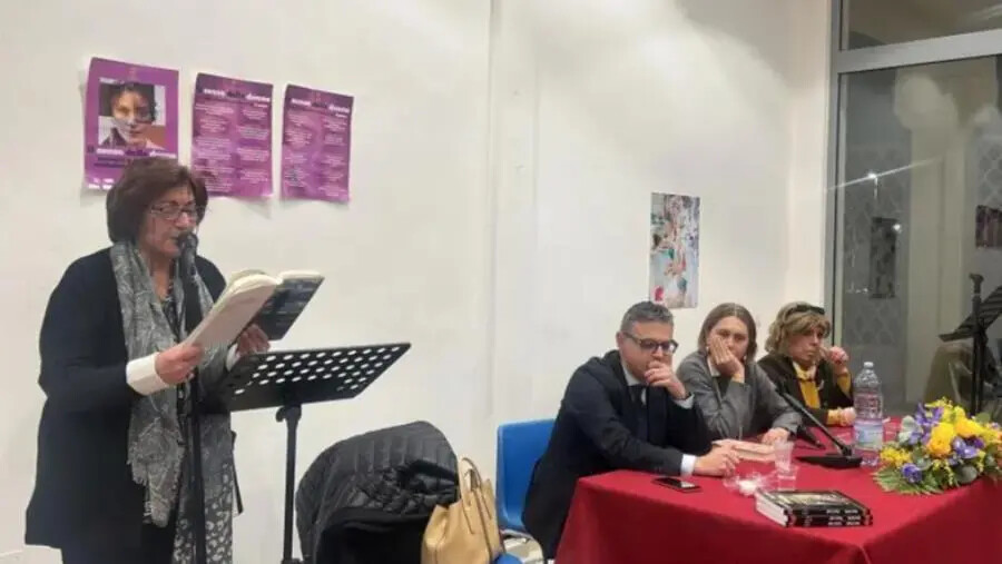 images Si riunisce a Catanzaro il circolo Palomar: focus sul valore delle donne nella storia