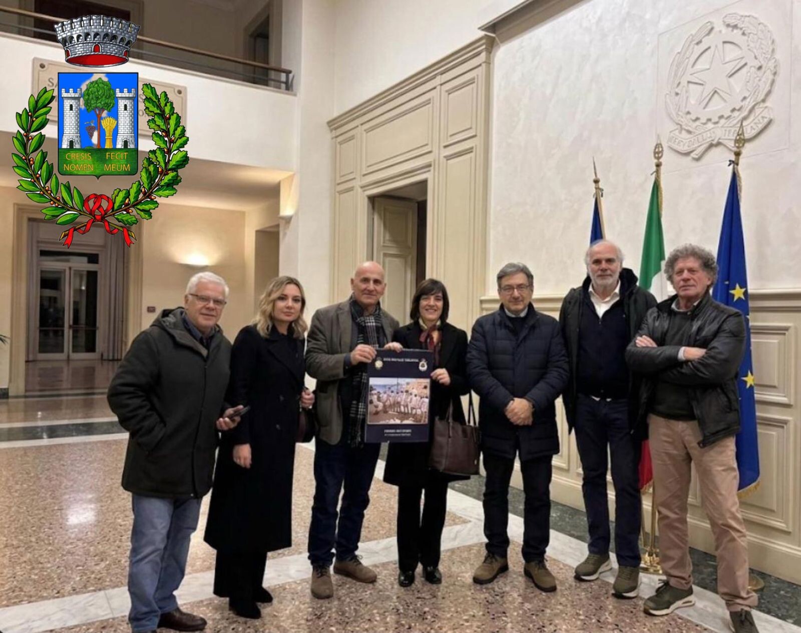 images Giornata Internazionale della Donna, consegnato al Sindaco di Crosia il calendario della Lega Navale Italiana