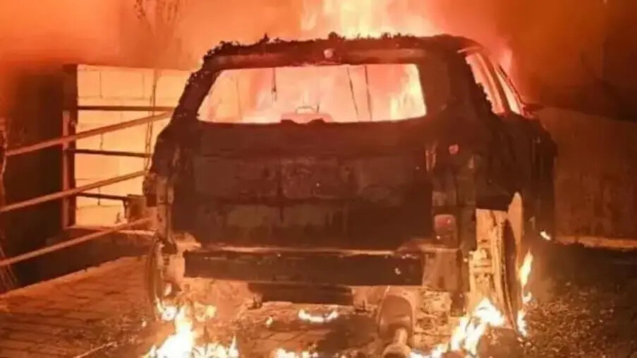 images Santo Stefano in Aspromonte, in fiamme l’auto del parroco don Vincenzo Attisano