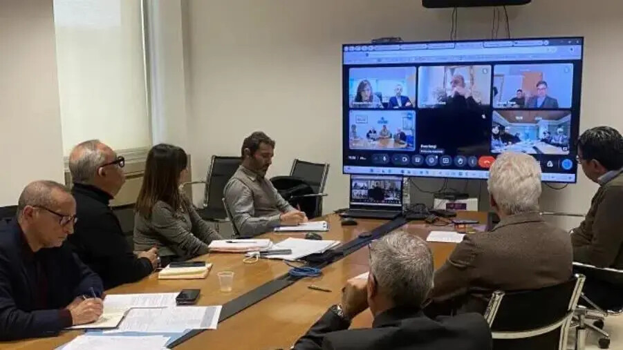 Il sub-commissario Daffinà al tavolo con Comune, Arrical, Sorical, Corap e Cogei: “Prime risposte entro fine anno” images Il sub-commissario Daffinà al tavolo con Comune, Arrical, Sorical, Corap e Cogei: “Prime risposte entro fine anno”