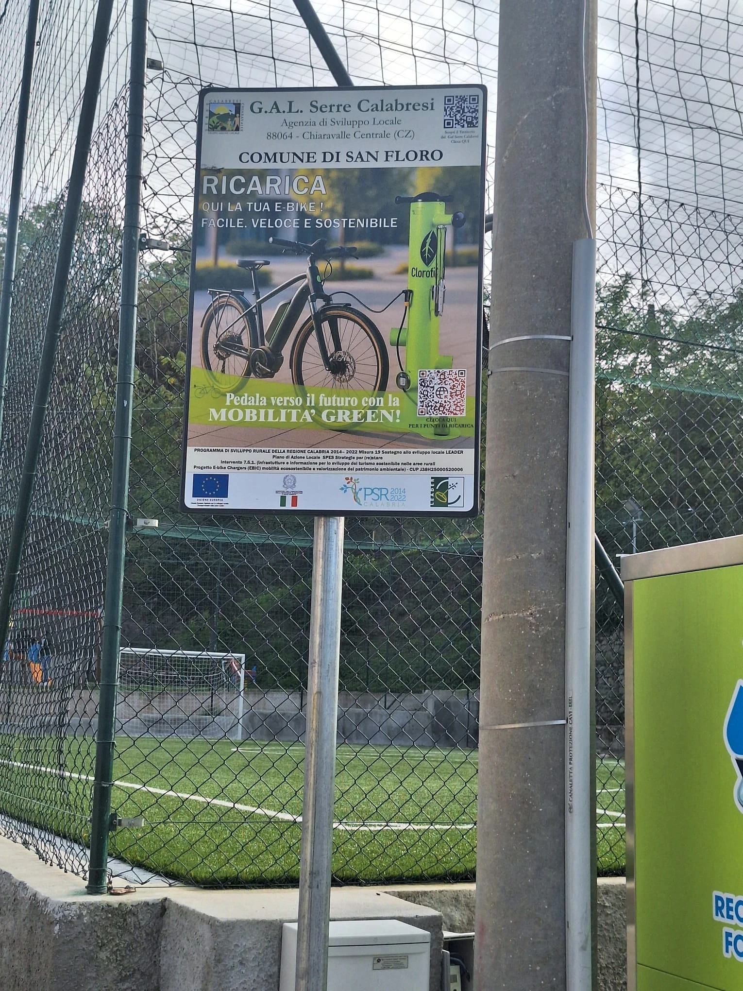San Floro scommette sul cicloturismo: installata la stazione di ricarica per l'Ente